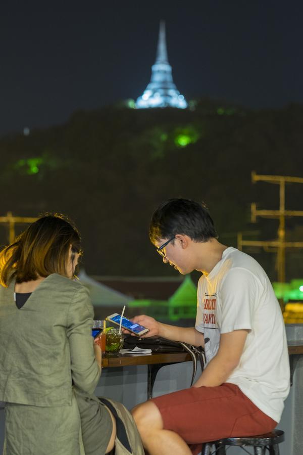Chedi View Hostel Phetchaburi Ngoại thất bức ảnh